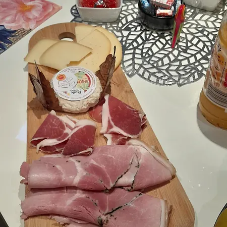 Champetre Oda ve Kahvaltı Angrie